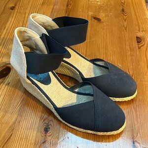 Lauren Ralph Lauren espadrille wedge Sandler shoe black size 10 B